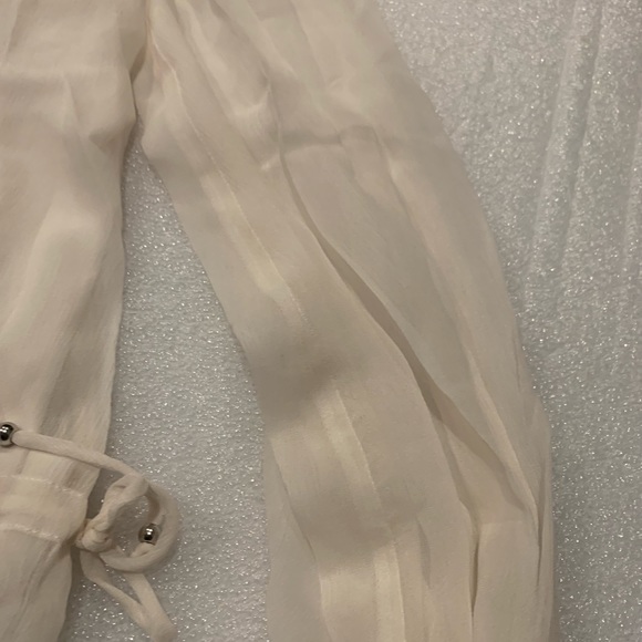 BCBGMAXAZRIA Ruffle Long Sleeve Chiffon Top Blouse Off White/GARDENIA MRSP $198 - Picture 6 of 15